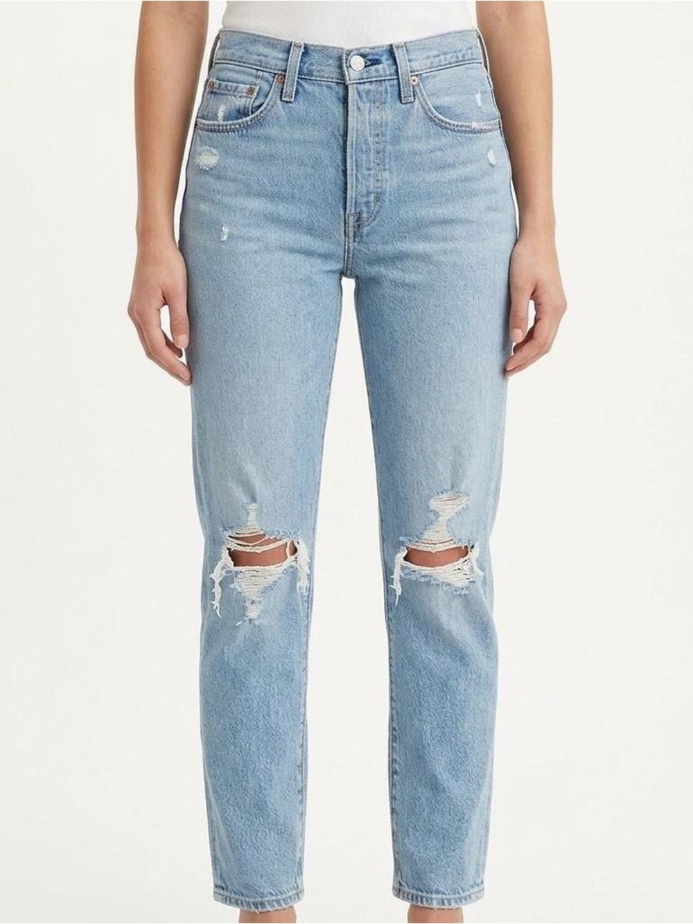 Levi’s Premium Wedgie Light Blue High-Rise Distressed Women’s Jeans Size 27